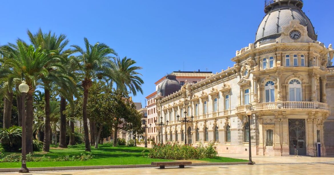 0_City-hall-of-Cartagena-in-Spain.jpg