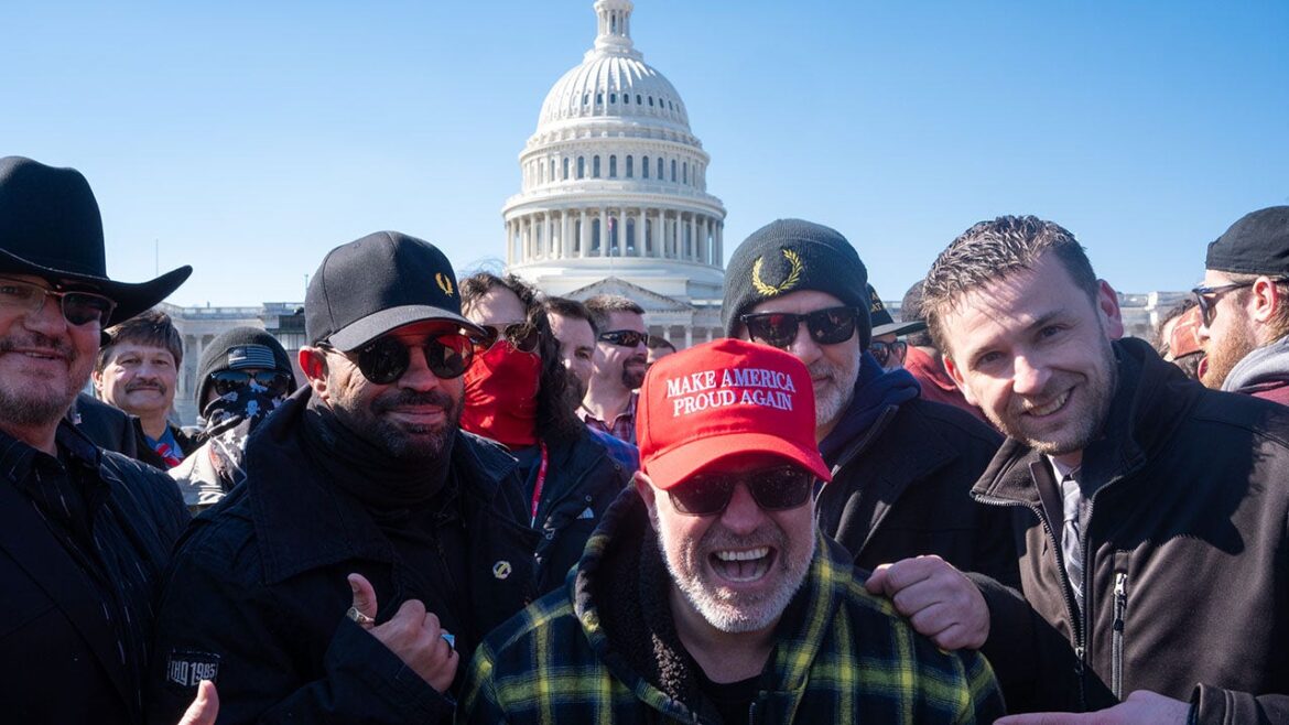 proud-boys-us-capitol.jpg
